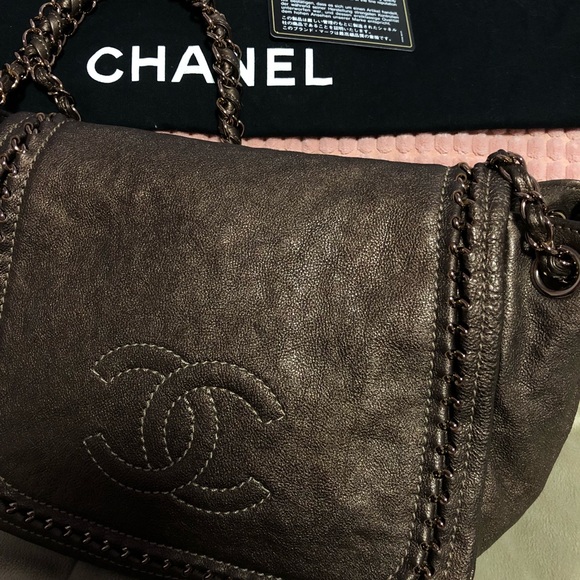 Auth Chanel handbag - Picture 3 of 8